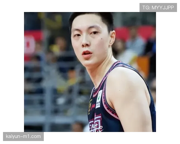 杜锋关键球布置再遭质疑 胡明轩绝杀偏出暴露战术单一性